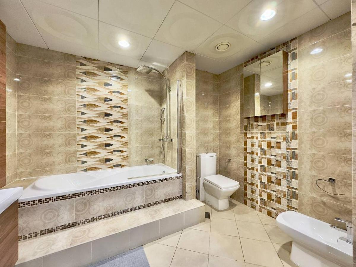 Ar Holiday Home Jbr 2 Dubai Exterior photo