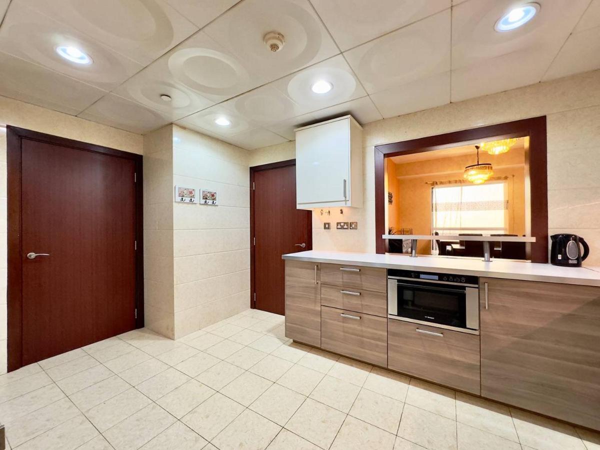 Ar Holiday Home Jbr 2 Dubai Exterior photo